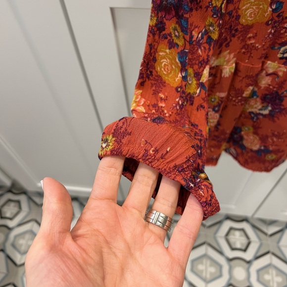 American Eagle floral blouse - XS - Picture 5 of 13